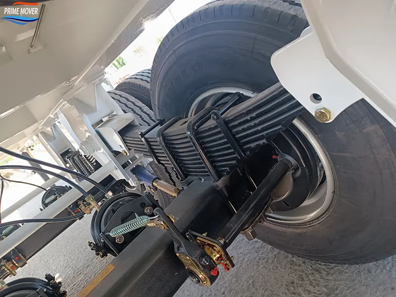 Three-Axle Tractor Wheel Shock Absorption Design Three-Axle Tractor Wheel Shock Absorption Design