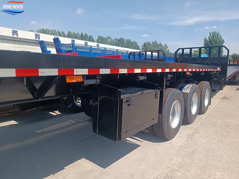 High-Load Three-Axle Flatbed Semi-Trailer