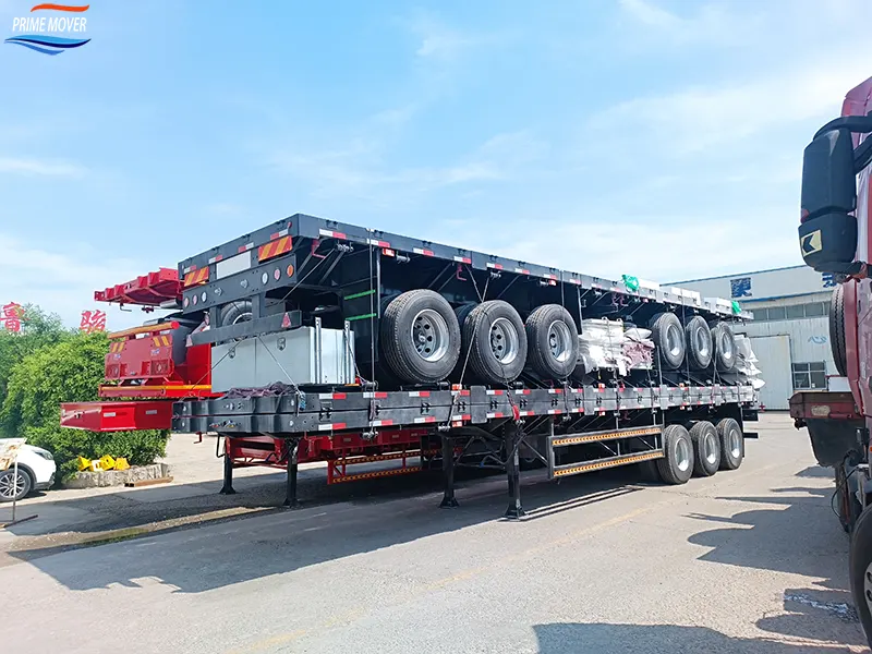 Three-Axle Flatbed Trailer and Other Goods for Shipping Three-Axle Flatbed Trailer and Other Goods for Shipping