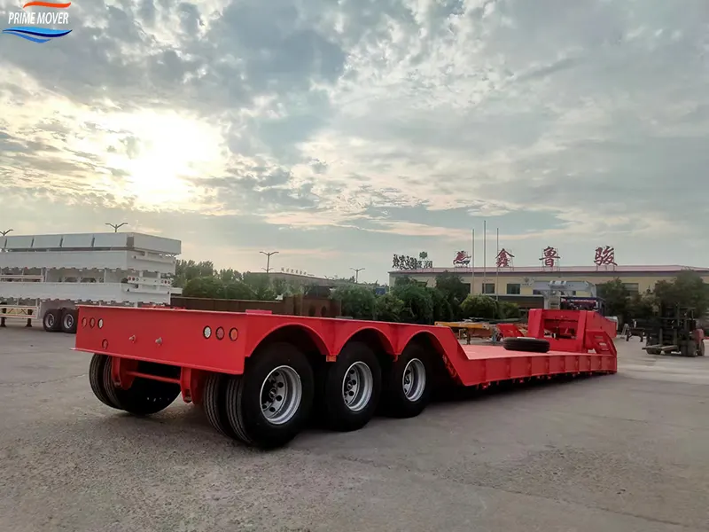 Gooseneck Detachable Low Flatbed Trailer Gooseneck Detachable Low Flatbed Trailer