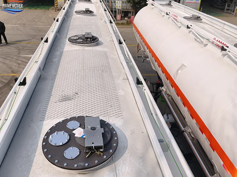 Carbon Steel Tank Semi-Trailer Inlet