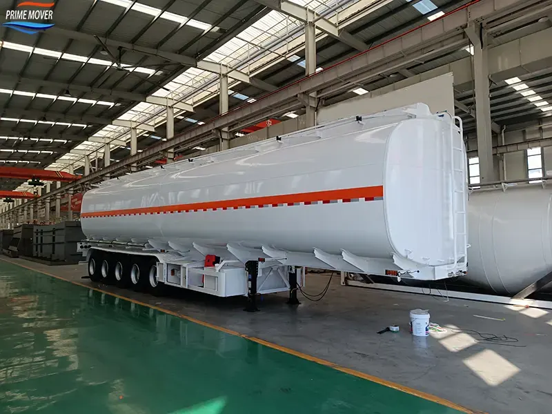 Four-Axle Carbon Steel Tank Semi-Trailer Under Quality Inspection